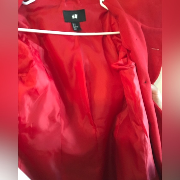 H&M Red Pea Coat with Classic Collar and Long Sleeves - Picture 7 of 7